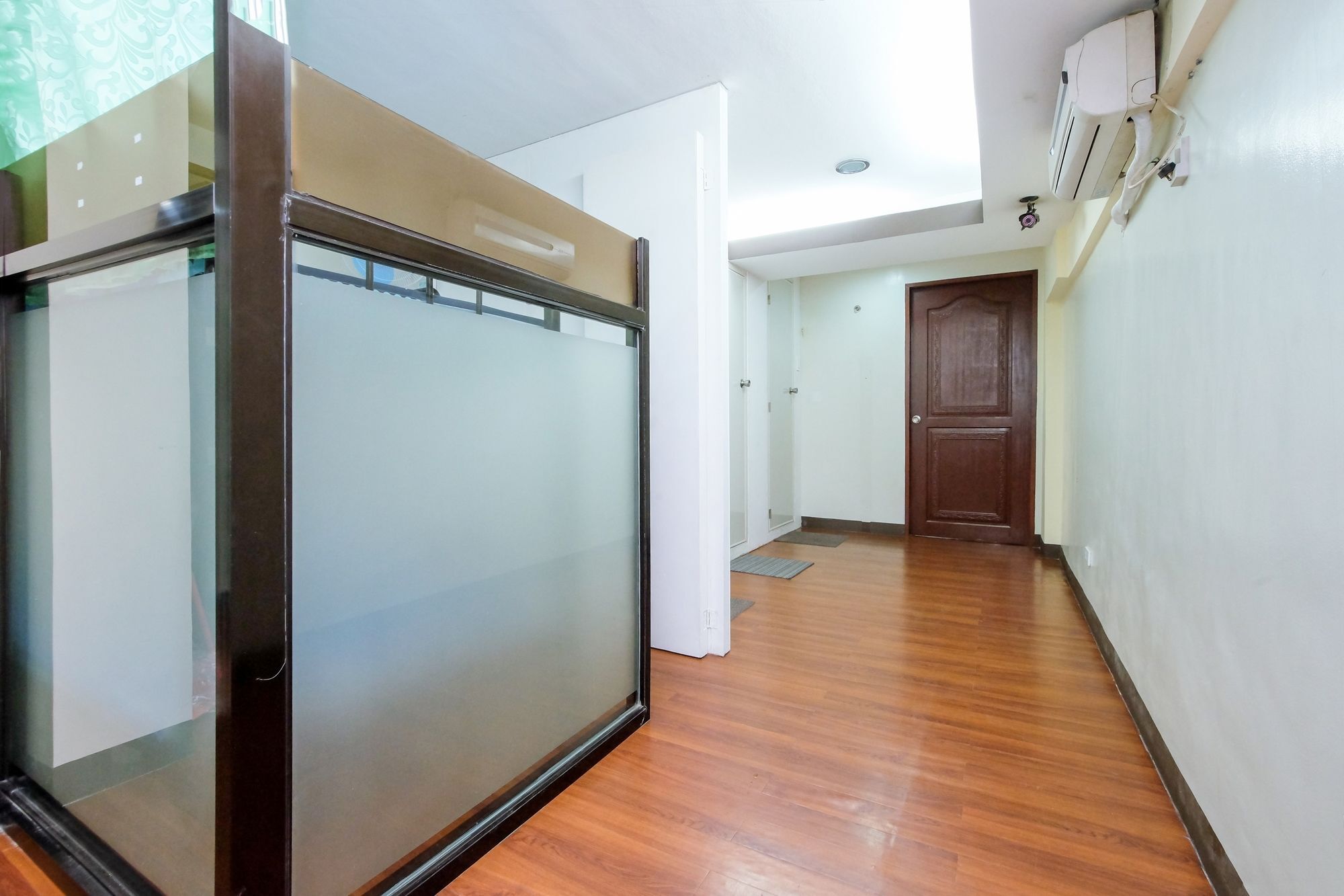 Zen Hostel Quirino Ave. Malate مانيلا المظهر الخارجي الصورة