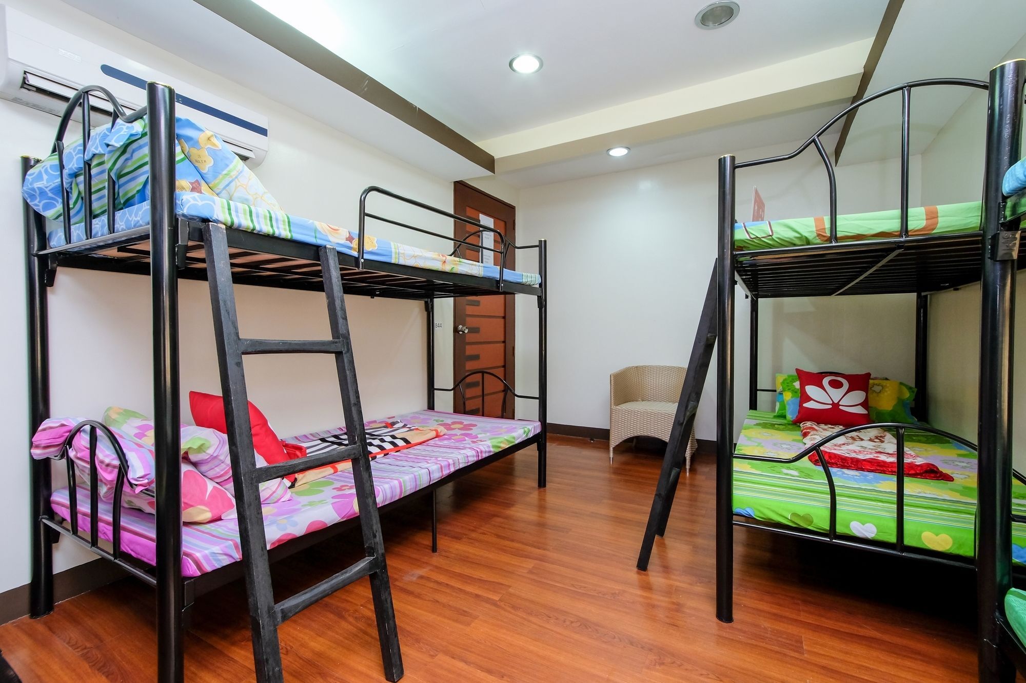 Zen Hostel Quirino Ave. Malate مانيلا المظهر الخارجي الصورة
