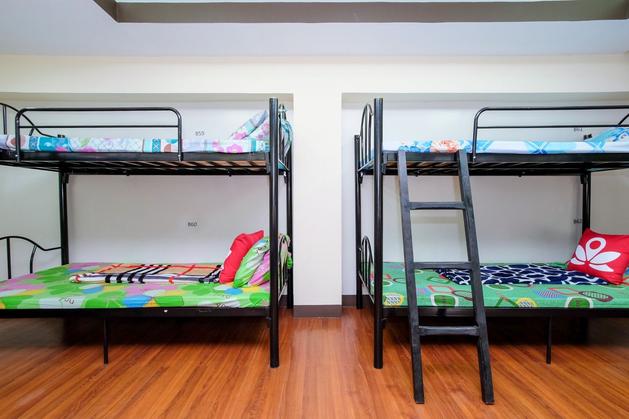 Zen Hostel Quirino Ave. Malate مانيلا المظهر الخارجي الصورة